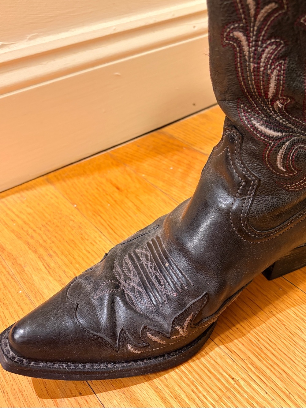 Women’s Dark Brown Leather Ariat Heritage Western J-Toe Wingtip Cowboy Boots - Picture 9 of 16